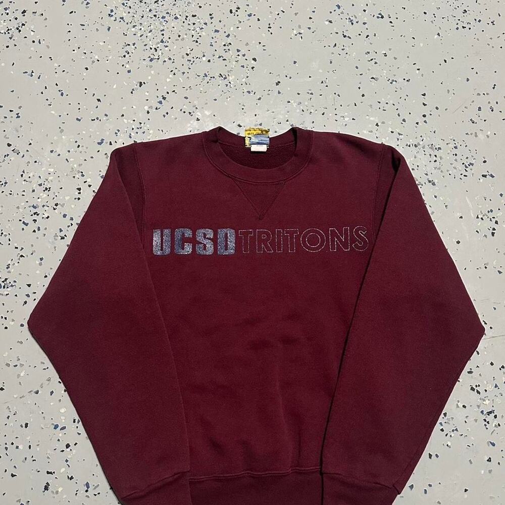 Vintage 90s mens university of